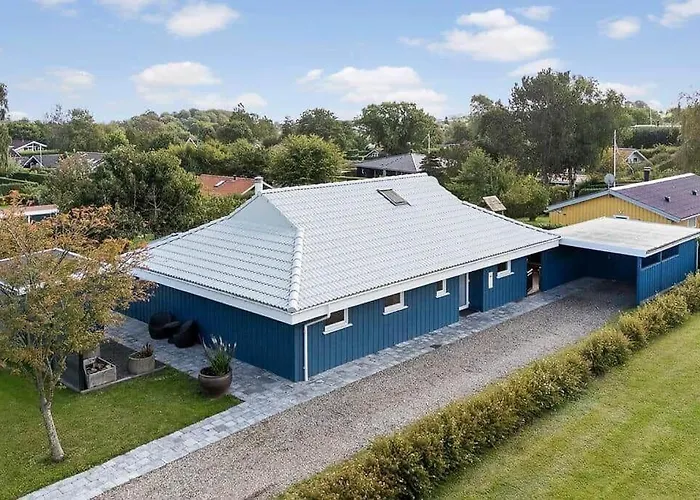 Holiday home Sj310-hejls-ronnebaervaenget-14 *
